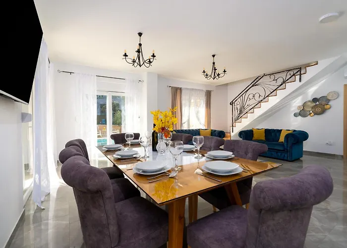 Villa Beautiful New With Pool, Near - By Traveler Tourist Agency Krk - Id 2400 Pinezići