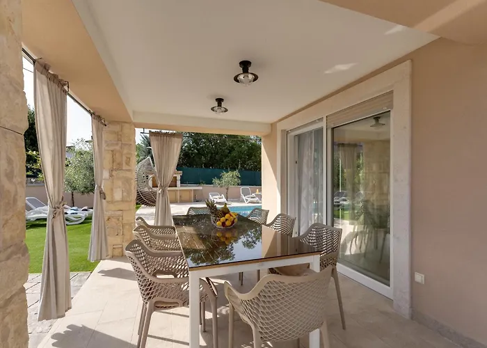 Beautiful New With Pool, Near - By Traveler Tourist Agency Krk - Id 2400 Pinezići