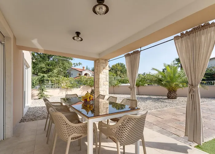 Beautiful New With Pool, Near - By Traveler Tourist Agency Krk - Id 2400 Pinezići