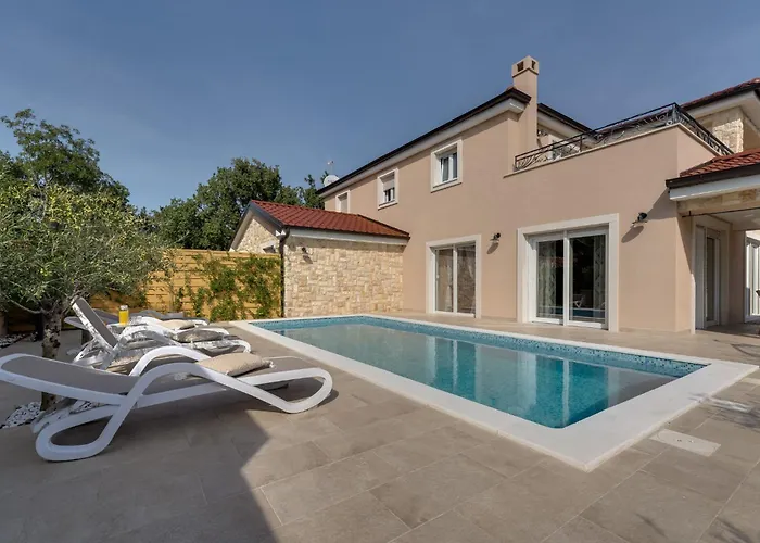 Villa Beautiful New With Pool, Near - By Traveler Tourist Agency Krk - Id 2400 *