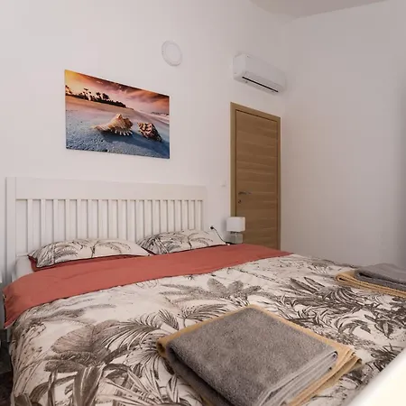 Beautiful New With Pool, Near - By Traveler Tourist Agency Krk - Id 2400 *