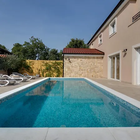 Beautiful New With Pool, Near - By Traveler Tourist Agency Krk - Id 2400 Vila *