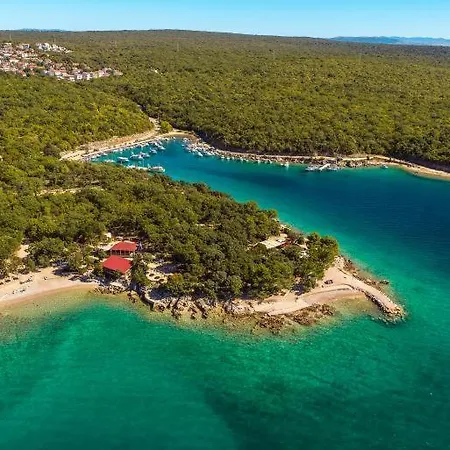 Beautiful New With Pool, Near - By Traveler Tourist Agency Krk - Id 2400 Willa