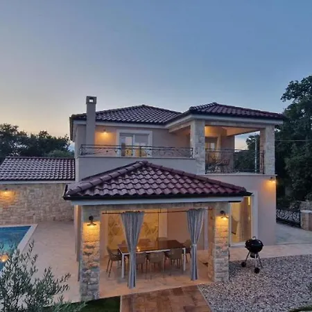 Vila Beautiful New With Pool, Near - By Traveler Tourist Agency Krk - Id 2400 Pinezići