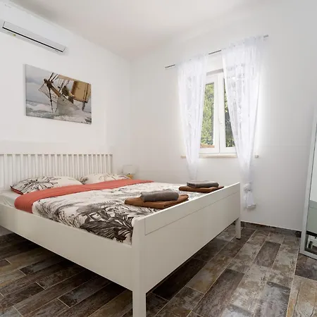 Villa Beautiful New With Pool, Near - By Traveler Tourist Agency Krk - Id 2400 *